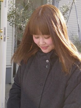 リトロボ(ritrovo)の写真/白髪を隠すのはもうおしまい!デザインとして活かす技術で、お洒落も妥協せず「なりたい」スタイルへ