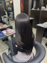 フォルテ ギンザ(FORTE GINZA)&nbsp;シアーなダークオリーブグレージュ【銀座髪質改善】