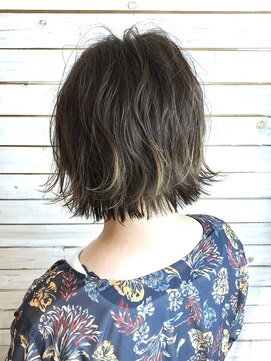 デコヘアー キートス(DECO HAIR kiitos) 外ハネウェットショート