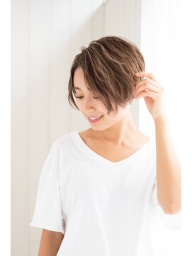 ヘアサロン ガリカ 表参道(hair salon Gallica) 無造作 ラフ 小顔 ショートボブ