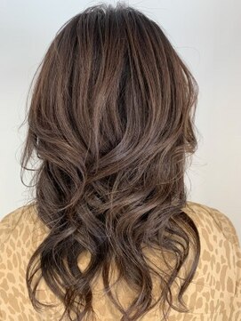 クアトログランシュ 水戸店(QUATRO×GranCieux) ミディアムレイヤー★QUATRO★