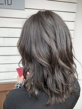 デザインサロンリア(design salon Lia) dark gray