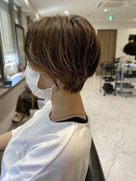 ピアーネ(PIANE) ラフウェーブパーマショート