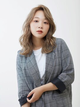 ソシエ アヴェダ さいたま新都心店(SOCIE AVEDA) ハイトーン/かき上げ/ウェーブ ［さいたま新都心駅/髪質改善]