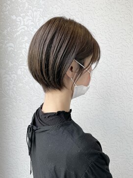 ソーイ ヘアアンドライフスタイル ショップ(SO-E HAIR&LIFESTYLE SHOP) 耳かけショートボブ☆KINA