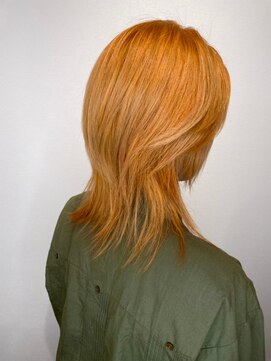 モルニ(MORNI) オレンジカラー_マロンベージュ Aラインボブ かきあげ