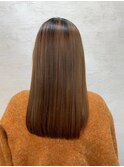 毛先重めストレート
