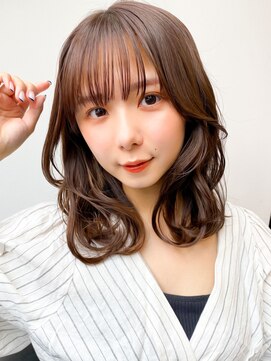 ソア 渋谷(soar) 大人可愛い大人美人ふんわりカール小顔カットショコラアッシュ