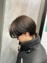 グラフィーサッポロ(Graphy sapporo) 前下がりセンターパート　メンズヘア　カルマ