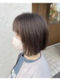 ダークグレージュ