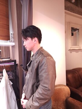 ブロック ジャポン(bloc japon) 前下がりのショートスタイル