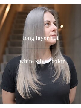 ココ 西葛西南口店(COコ) レイヤーカット×ホワイトシルバー