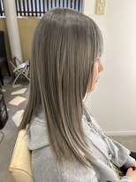 アフェクテュー 春日店(affectueux) 10代20代30代グレージュ