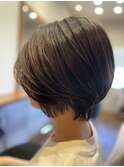 ショートボブ