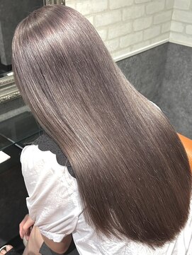 ルノン シェリー(LUNON cheliy) シルバーベージュ/ブリーチカラー/ハイトーンカラー