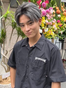 メンズサロン キング 高槻店(Men’s salon K!ng) 波巻きツイストスパイラルパーマ/フェザーパーマ/眉毛/メンズ