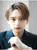 ハイトーンカラーフェザーパーマニュアンスパーマセンターパート