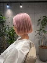 ザ サード プレイス トーキョー ギンザ(THE THIRD PLACE TOKYO GINZA)&nbsp;【銀座】ワンレン外ハネボブのピンクベージュ