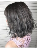 [ALLY]ハイライト×グレージュ×切りっぱなしボブ