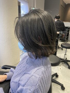 エレノア 梅田店(Eleanor) ぱつっとボブ