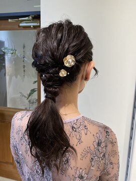 ネオリーブルカ 御茶ノ水店(Neolive Luca) ポニーテールアレンジ