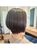 前下がりナチュラルショートボブ