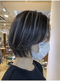 ショート×白髪ぼかしハイライトs
