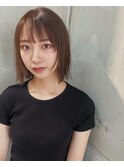 アゴ下ストレートボブ