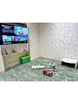 「母親から女性になれる」そんな環境づくりを目指しています♪最新トリートメントで髪質改善も叶う！