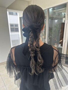 シールドヘアー 沖縄 新都心(C'LD Hair) タイトアレンジ/ローポニー