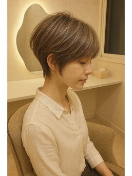 プランツヘアー 高宮店(Plants hair) 白髪ぼかしショート