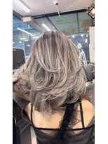 ラフ 難波店(LAFF)&nbsp;バレイヤージュ/シャドウルーツ/ハイライト/レイヤーカット