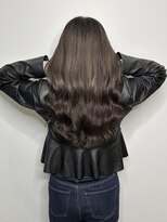 ビセ(VISE)&nbsp;★ くすみアッシュ×艶感ロングプルエクステ