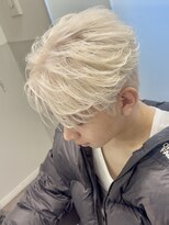 ディア 大宮店(DIA) ホワイトカラー大宮フェザーパーマ韓国ダウンパーマメンズ眉毛