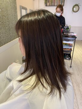 ヘアーメイク バス(Hair make bas) ツヤ系カラー&プラチナストレートパーマ