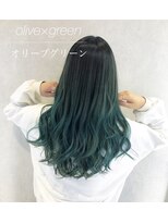 バトー(bAteAu)&nbsp;インナーカラー、エクステ、グラデーション、ホワイトブリーチ