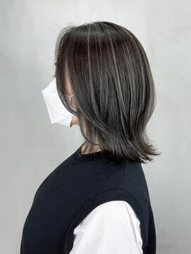 アイティーバイアルバム 下北沢店(IT by ALBUM) グレージュハイライト_アースカラーくびれヘアツートン_ba365682