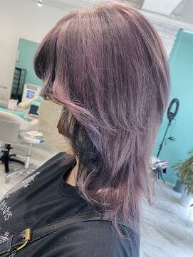 リーホリエ(Lee Horie) 個性派にオススメ！ハイトーンにローライト◎