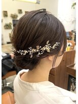 ガーデン ムサシコスギ(GARDEN MUSASHIKOSUGI)&nbsp;お呼ばれヘアアレンジ/シニヨン/まとめ髪/お団子/おくれ毛