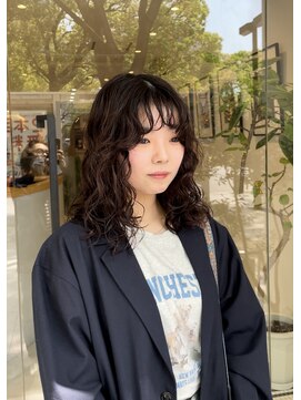 シアン 矢場町店(CYAN.) レイヤー×ウェーブヘア×前髪パーマ