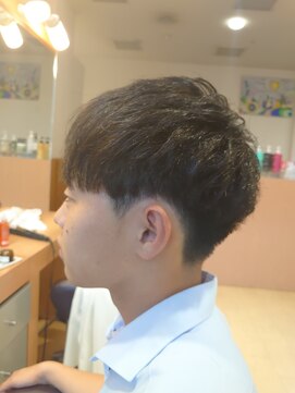 シャンプーボーイ 佐世保駅前店(SHAMPOO BOY) 学生マッシュ【ブリーチ/ハイライト/パーマ】