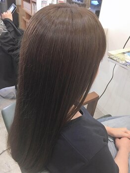 カキーン(cakeen)の写真/髪の内部から補修することで、髪本来の美しさを引き出します。思わず触りたくなる指通りなめらかな艶髪に♪