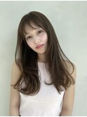 レイヤーカット セミロンググレージュ大人かわいい