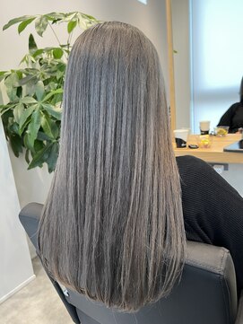 リモ 藤沢(rimo) ブリーチダブルカラー/ブルージュ/シルバー/ストレート/藤沢