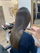 ルミエールイリゼ 城陽店(Lumiere Irisee)&nbsp;髪質改善カラーアッシュグレージュロングレイヤー艶感ストレート