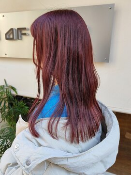 チェリーレッド　ゆるセミロング