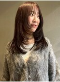 レイヤーカット セミロング ワンカール ブラウンベージュ 20代