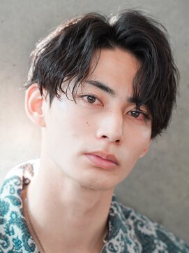 アルファ 新宿(alpha) フェザーパーマ/刈り上げセンターパート/サーフカール[新宿]