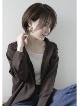ヘアーアンドアイコーディネート マチルダ(MATILDA) 小顔ナチュラルショート