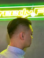 グリーディーフォックス 代々木(Greedy FOX)&nbsp;韓国マッシュ/センタ-パ-ト/ツイストスパイラル/スキンフェード